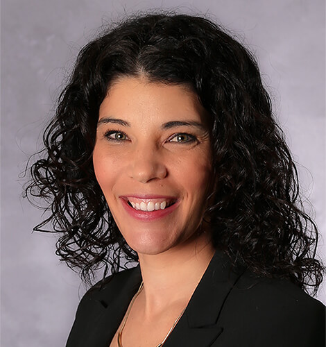 Katie Lund Headshot